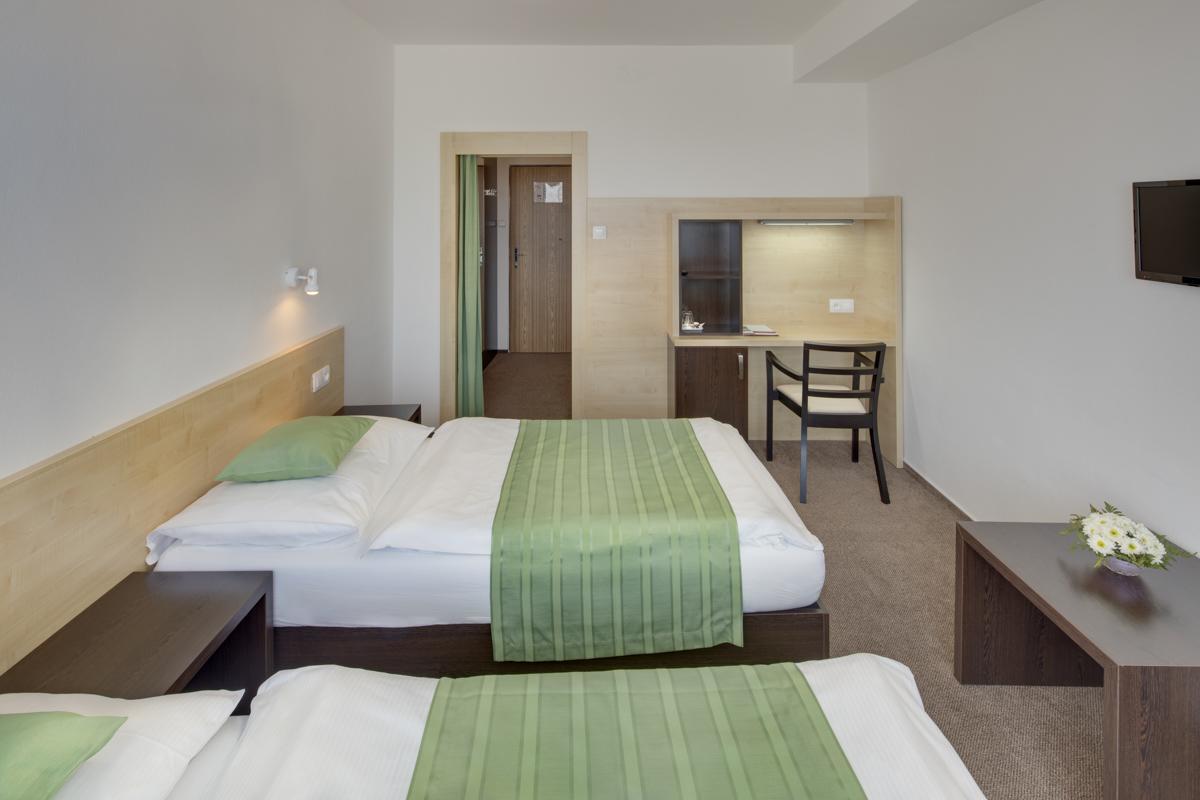 Hotel Skalsky dvur Bystrice nad Pernstejnem Eksteriør bilde